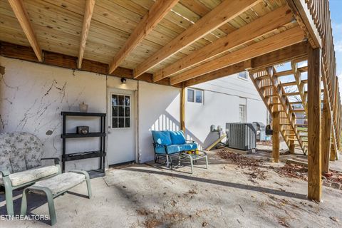 Tiny photo for 113 Nebraska Ave, Oak Ridge, TN 37830 (MLS # 1325915)