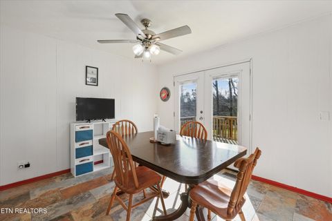 Tiny photo for 113 Nebraska Ave, Oak Ridge, TN 37830 (MLS # 1325915)