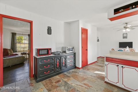 Tiny photo for 113 Nebraska Ave, Oak Ridge, TN 37830 (MLS # 1325915)