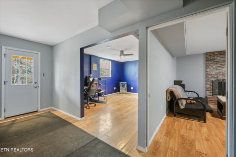 Tiny photo for 113 Nebraska Ave, Oak Ridge, TN 37830 (MLS # 1325915)