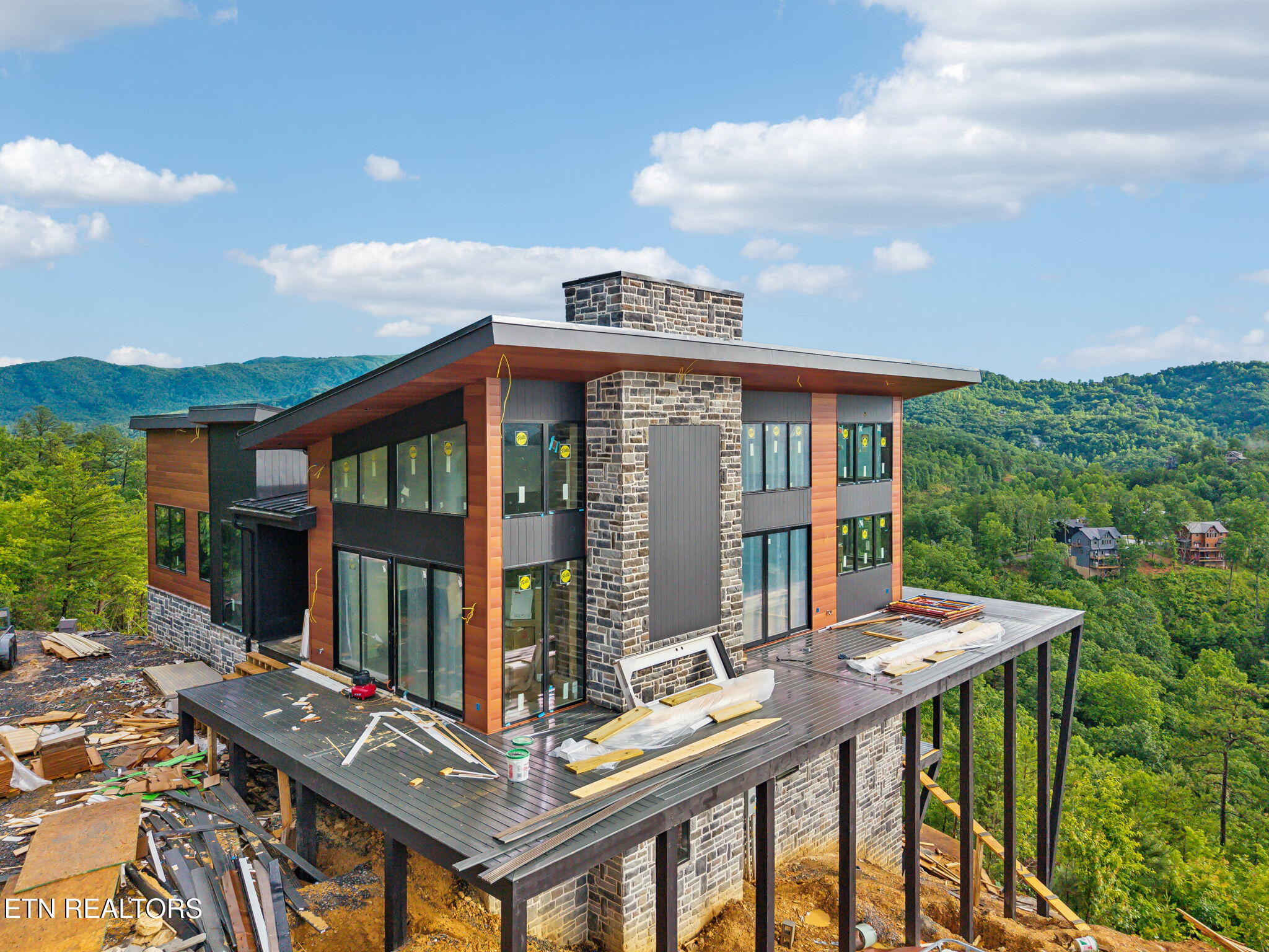 2848 Red Sky Drive