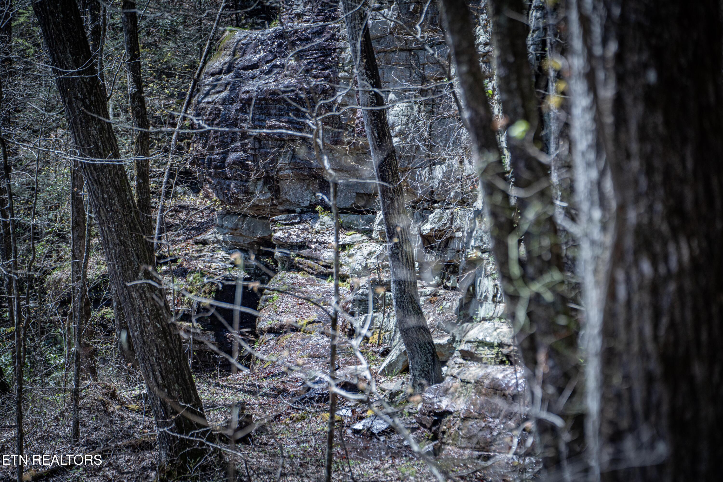Fall Creek Rd