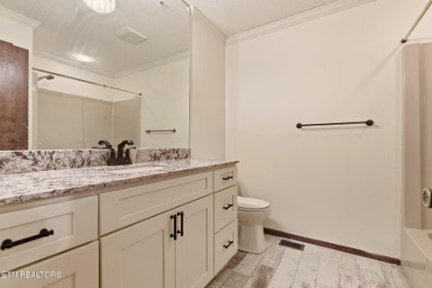 Tiny photo for 5704 Crestwood Drive, Knoxville, TN 37914 (MLS # 1357423)