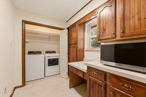 Tiny photo for 5704 Crestwood Drive, Knoxville, TN 37914 (MLS # 1357423)