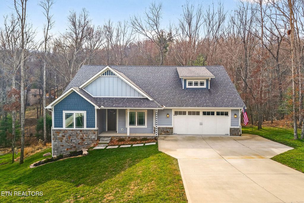 Photo of 110 Motthaven Drive, Crossville, TN 38558 (MLS # 1326605)