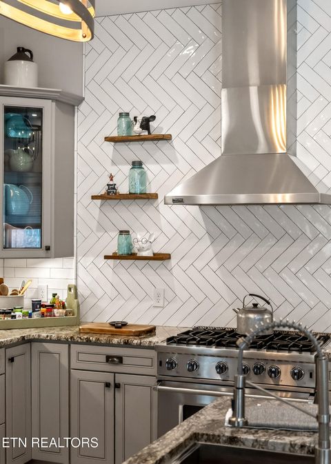 Tiny photo for 110 Motthaven Drive, Crossville, TN 38558 (MLS # 1326605)