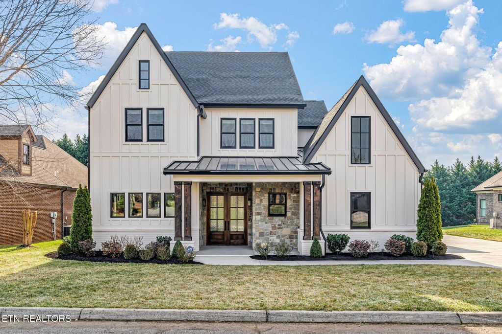 Photo of 12218 Fredericksburg Blvd, Knoxville, TN 37922 (MLS # 1329060)