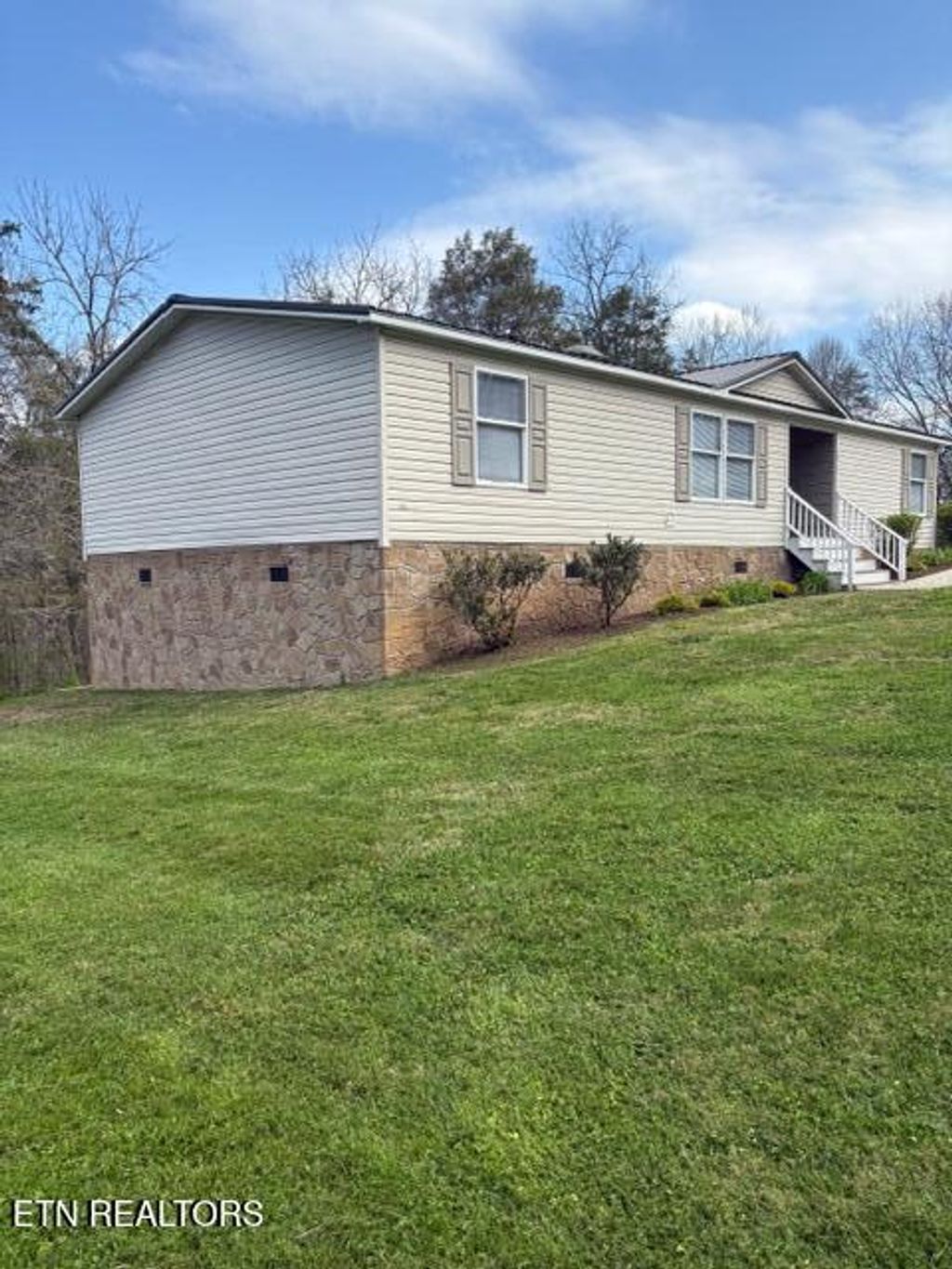 Photo of 2214 Hinds Creek Rd, Heiskell, TN 37754 (MLS # 1332786)