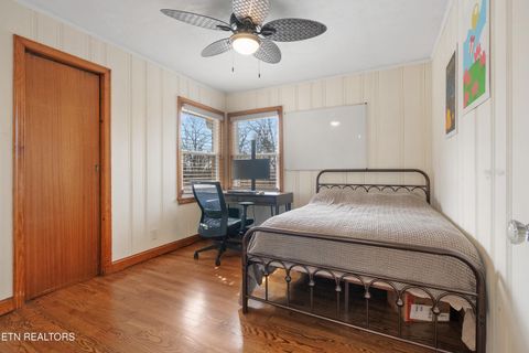 Tiny photo for 5109 E Sunset Rd, Knoxville, TN 37914 (MLS # 1331903)