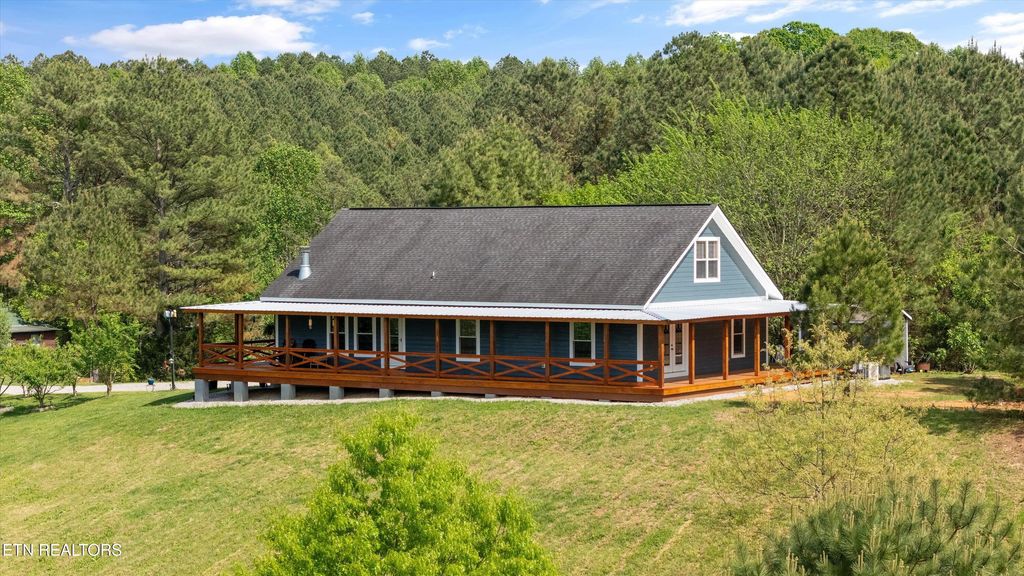 Photo of 487 Fish Hatchery Rd, Sweetwater, TN 37874 (MLS # 1299312)