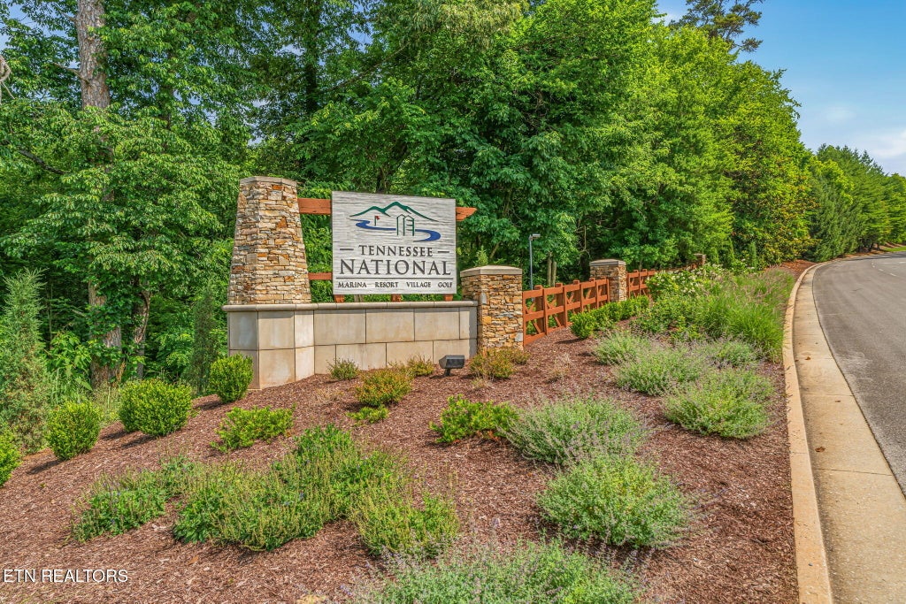 Photo of 184 Lake Life Way, Loudon, TN 37774 (MLS # 1343085)