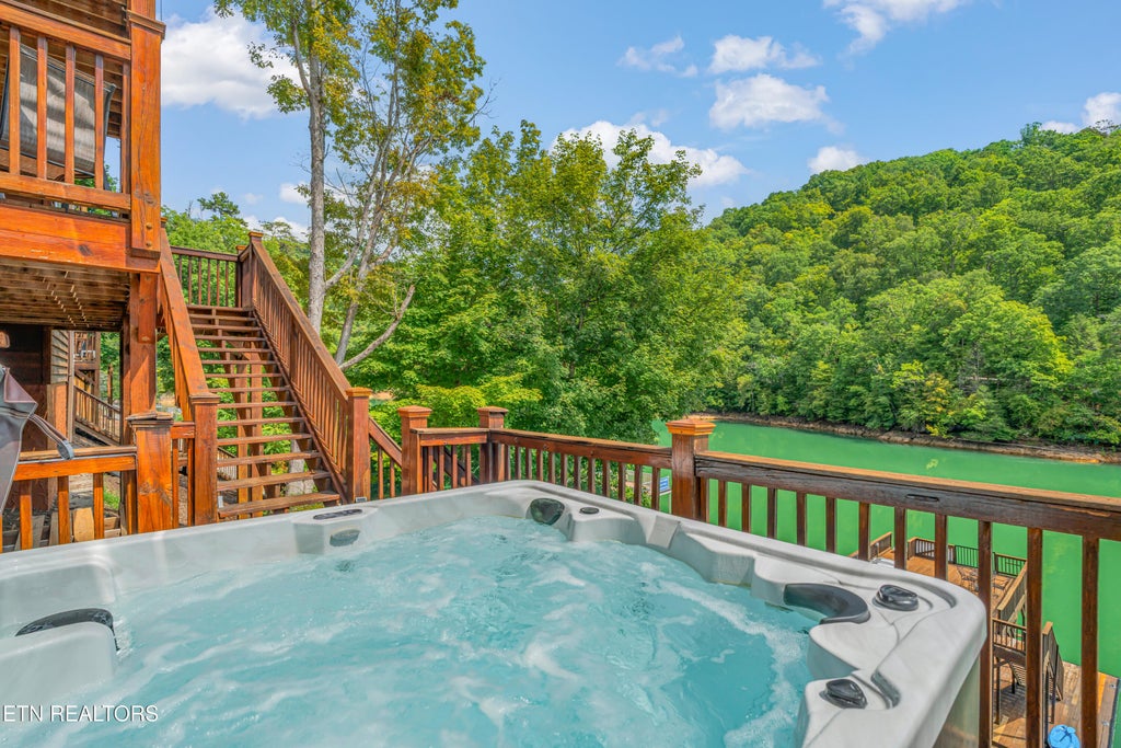 Photo of 126 Bluewater Lane, LaFollette, TN 37766 (MLS # 1354671)