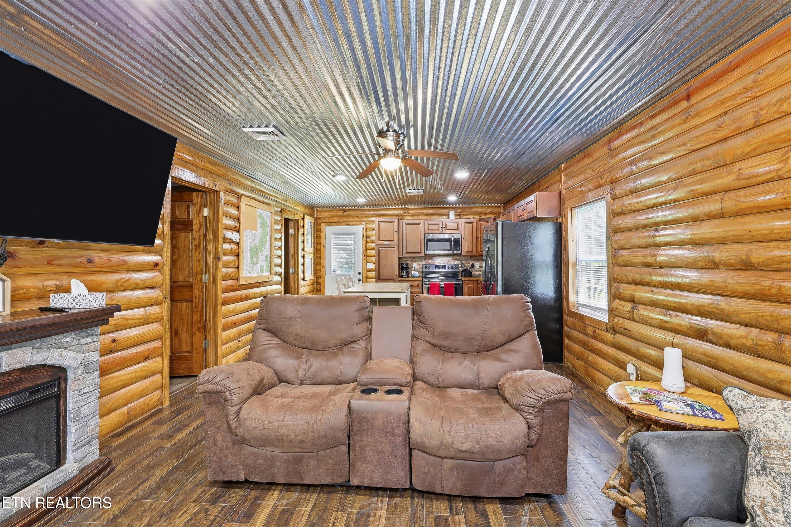 635 Briceville Hwy