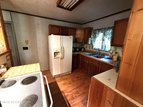 Tiny photo for 2930 Arch Way, Cosby, TN 37722 (MLS # 1337445)