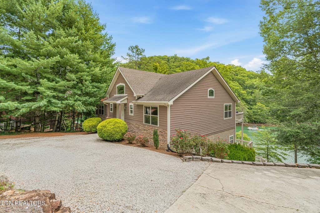 Photo of 678 Waterfront Tr, LaFollette, TN 37766 (MLS # 1351134)