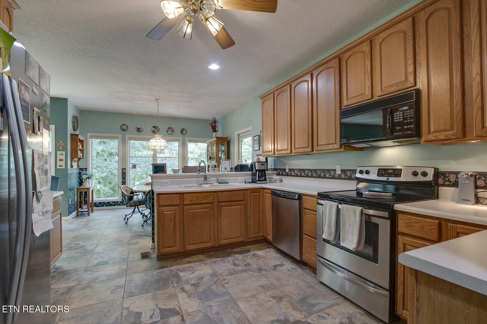 Loudon, Tennessee 37774, United States, 3 Bedrooms Bedrooms, ,3 BathroomsBathrooms,Residential,Active,138687