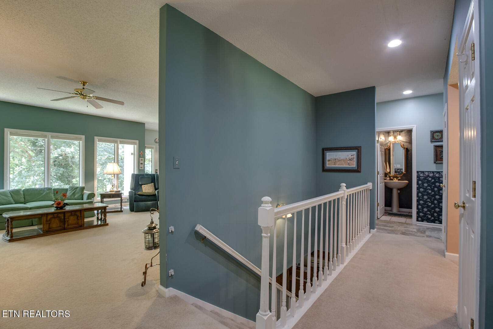 Loudon, Tennessee 37774, United States, 3 Bedrooms Bedrooms, ,3 BathroomsBathrooms,Residential,Active,138687