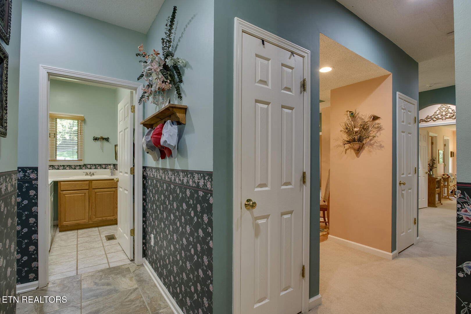 Loudon, Tennessee 37774, United States, 3 Bedrooms Bedrooms, ,3 BathroomsBathrooms,Residential,Active,138687