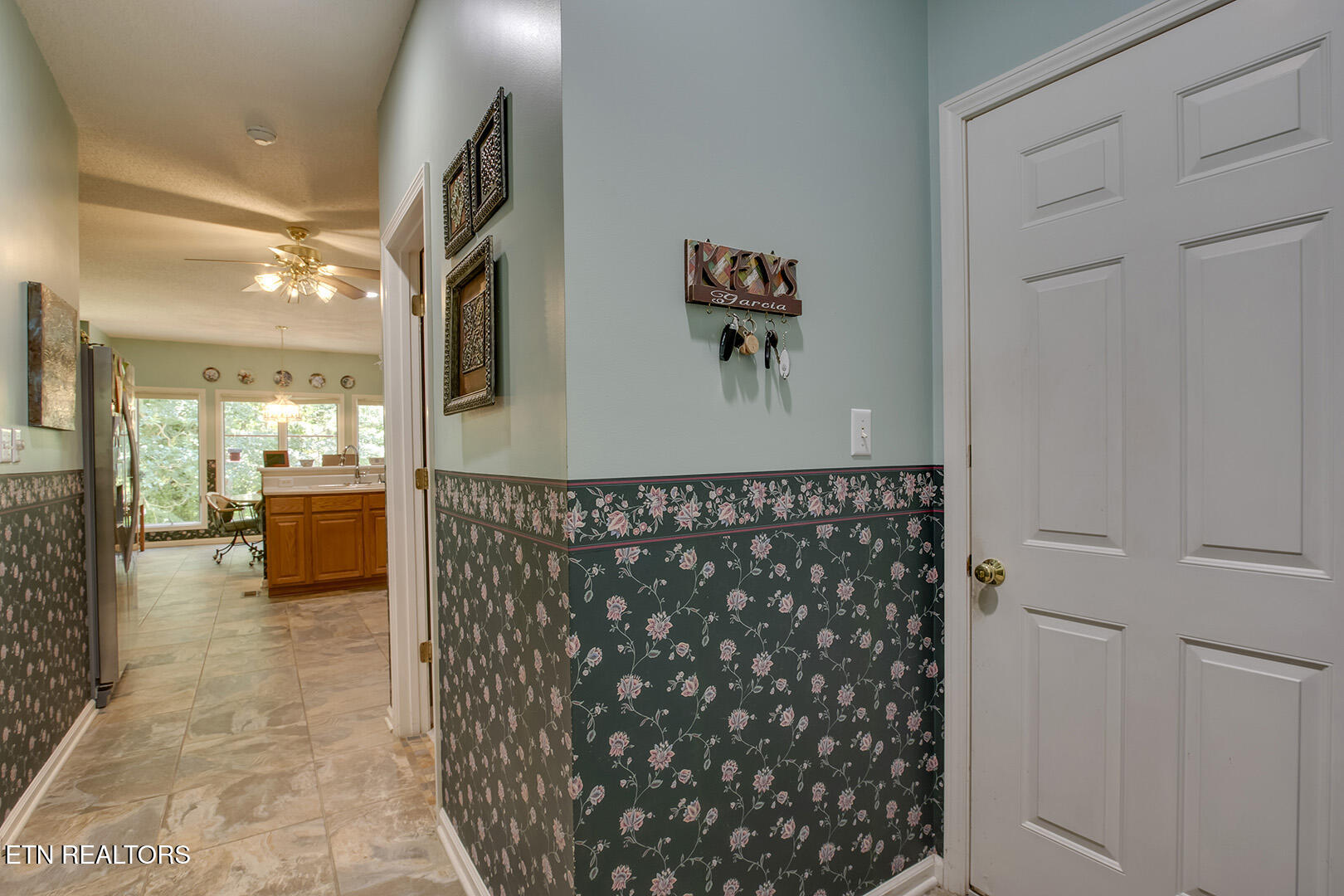 Loudon, Tennessee 37774, United States, 3 Bedrooms Bedrooms, ,3 BathroomsBathrooms,Residential,Active,138687