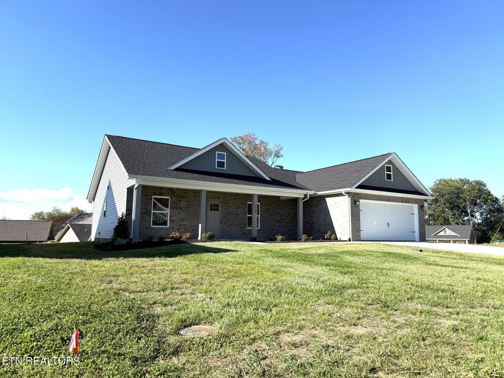 Photo of 229 Mossy Rock Rd, Clinton, TN 37716 (MLS # 1305237)