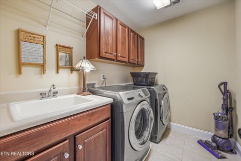 Tiny photo for 713 Fox Dale Lane, Knoxville, TN 37934 (MLS # 1327874)