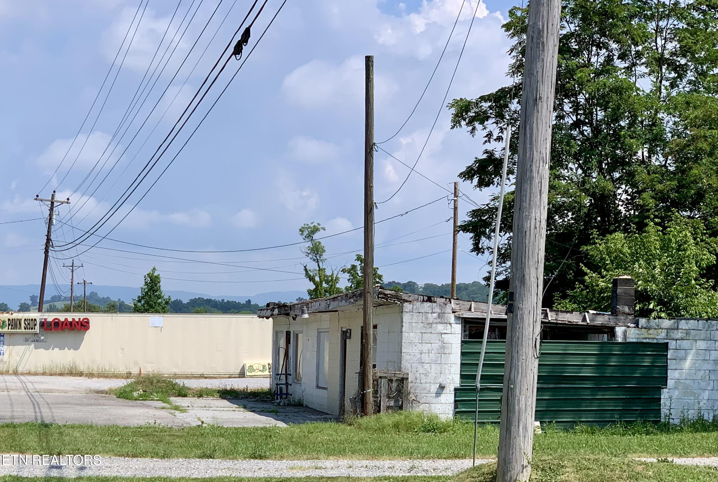 3340 Hwy 25E