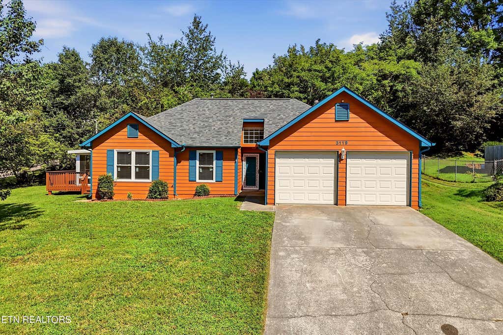 Photo of 3119 Kingsmore Drive, Knoxville, TN 37921 (MLS # 1352597)