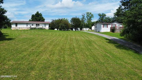 Multi Family in Maryville TN 1910, 1916 ,1920 Highway 72.jpg