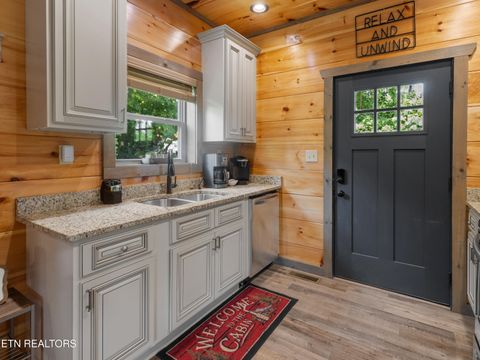 Tiny photo for 519 Edgewood Dr Drive, Gatlinburg, TN 37738 (MLS # 1325579)