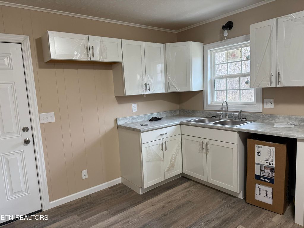 Photo of 351 Lawson Mill Rd, Kingston, TN 37763 (MLS # 1288746)