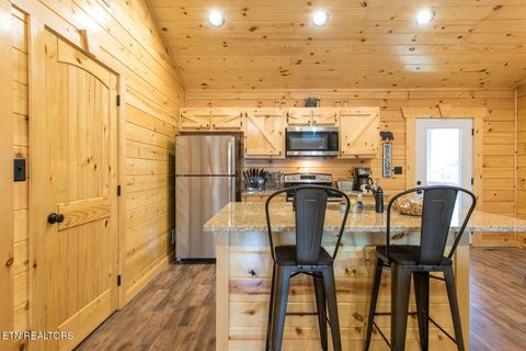 Tiny photo for 921 Statham Way, Gatlinburg, TN 37738 (MLS # 1326327)