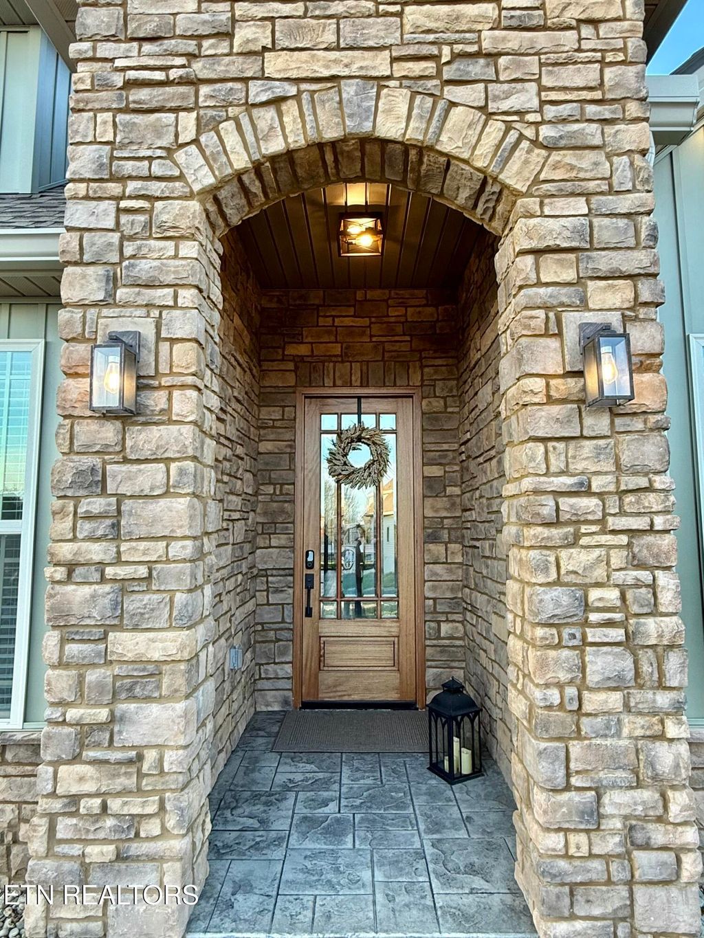 Photo of 205 Chogi Lane, Loudon, TN 37774 (MLS # 1323655)