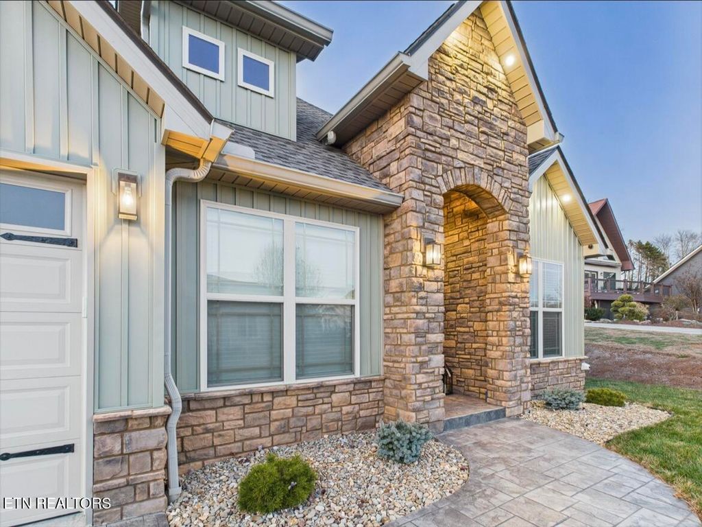 Photo of 205 Chogi Lane, Loudon, TN 37774 (MLS # 1323655)