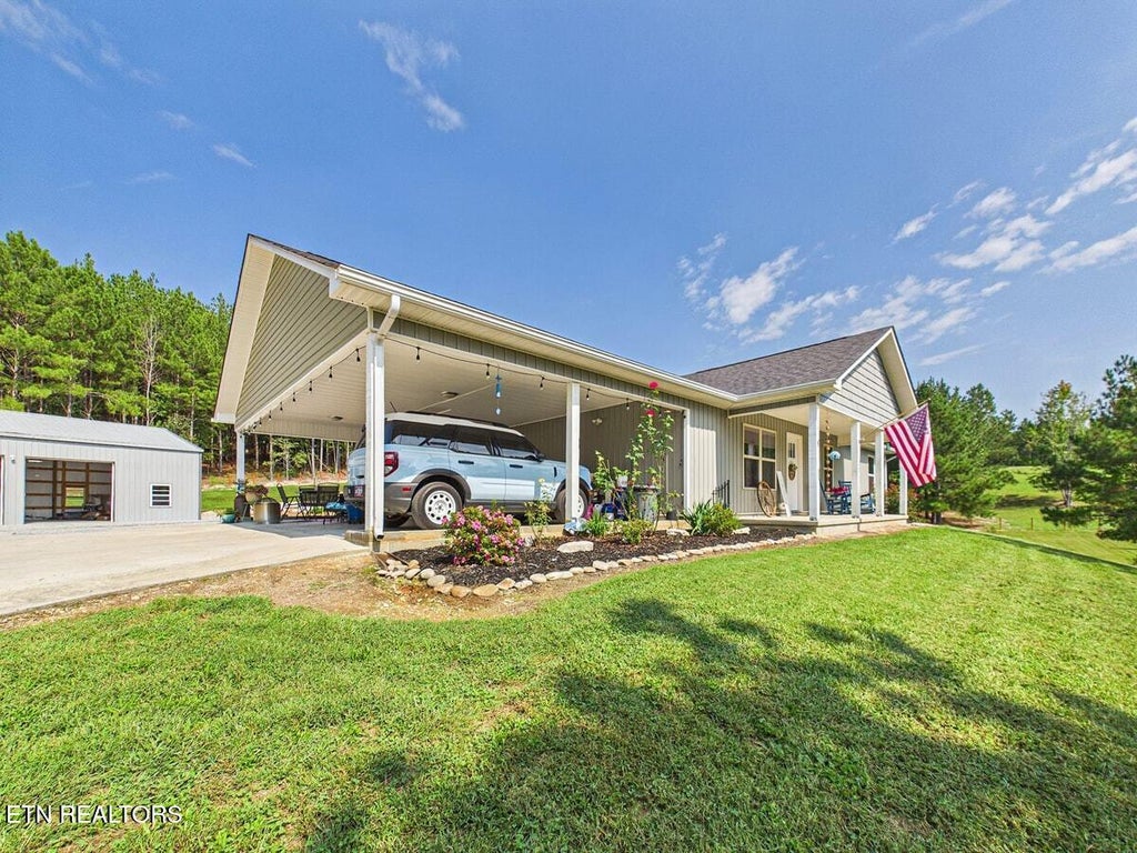 Photo of 395 Sunny View Rd, Dayton, TN 37321 (MLS # 1356398)