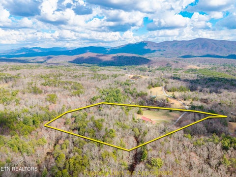 Tiny photo for 180 McJunkin Rd, Tellico Plains, TN 37385 (MLS # 1354894)