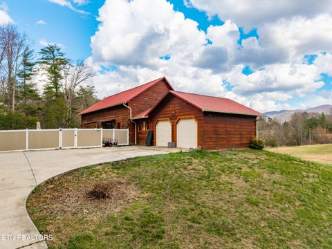 Tiny photo for 180 McJunkin Rd, Tellico Plains, TN 37385 (MLS # 1354894)