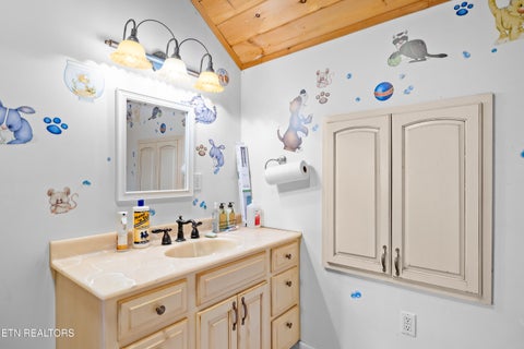 Tiny photo for 180 McJunkin Rd, Tellico Plains, TN 37385 (MLS # 1354894)