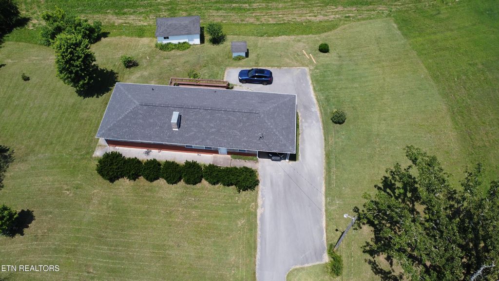 Photo of 299 Main St, Bean Station, TN 37708 (MLS # 1308767)