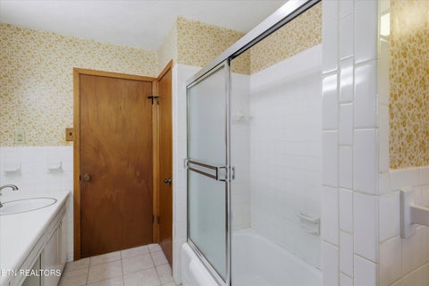 Tiny photo for 1809 River Shores Drive, Knoxville, TN 37914 (MLS # 1344606)