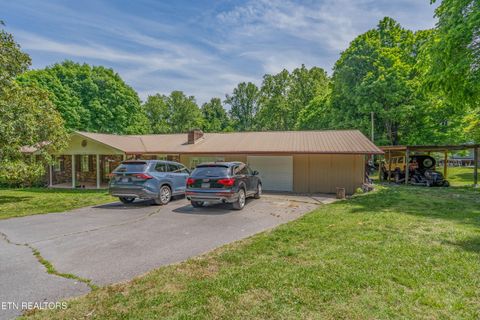 Tiny photo for 1623 Bluff Rd, Harriman, TN 37748 (MLS # 1339523)
