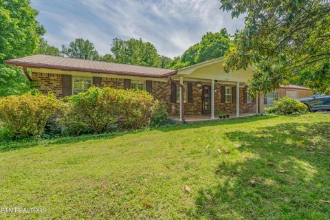 Photo of 1623 Bluff Rd, Harriman, TN 37748 (MLS # 1339523)