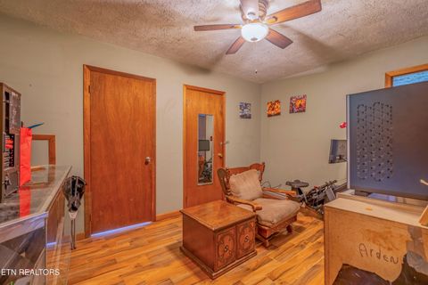Tiny photo for 1623 Bluff Rd, Harriman, TN 37748 (MLS # 1339523)