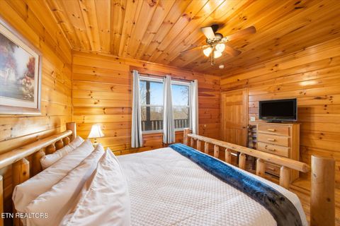 Tiny photo for 2022 Oakmont Dr Drive, Sevierville, TN 37876 (MLS # 1322889)