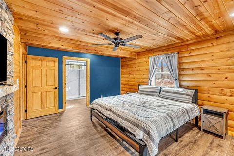 Tiny photo for 2321 Willow Lane, Sevierville, TN 37862 (MLS # 1329405)