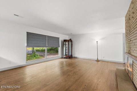 Tiny photo for 853 W Outer Drive, Oak Ridge, TN 37830 (MLS # 1349474)