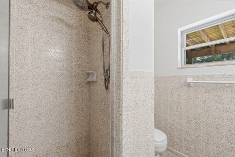 Tiny photo for 853 W Outer Drive, Oak Ridge, TN 37830 (MLS # 1349474)