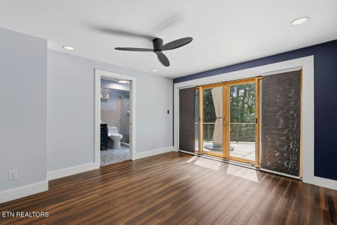 Tiny photo for 853 W Outer Drive, Oak Ridge, TN 37830 (MLS # 1349474)