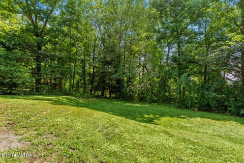 Tiny photo for 853 W Outer Drive, Oak Ridge, TN 37830 (MLS # 1349474)