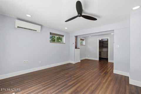 Tiny photo for 853 W Outer Drive, Oak Ridge, TN 37830 (MLS # 1349474)