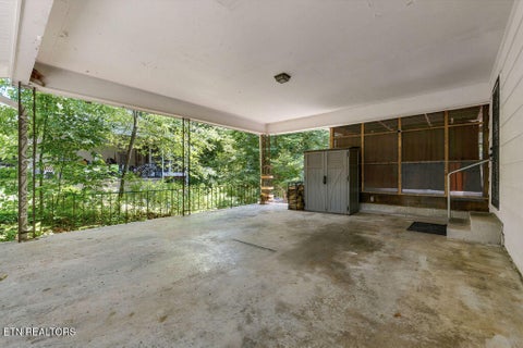 Tiny photo for 853 W Outer Drive, Oak Ridge, TN 37830 (MLS # 1349474)